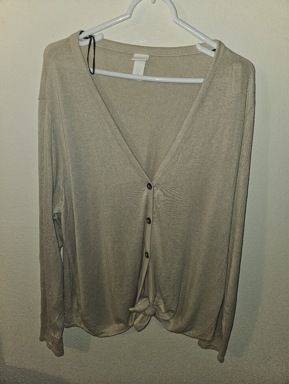 H & M Womans Long Sleeve Beige Cardigan Size Xl